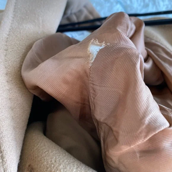 Aritzia The Babaton Slouch Coat - Picture 7 of 15